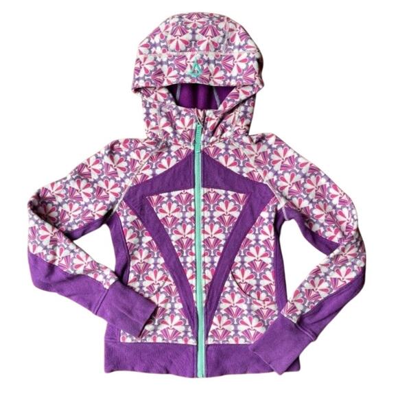 新品 ivivva ジャケット サイズ10 新品 ivivva ジャケット サイズ10（lululemon ivivva イヴィヴァ